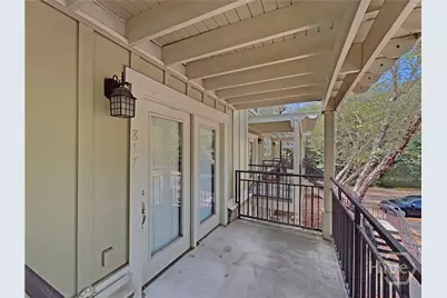 490 Barnett Shoals #817, Athens, GA 30605 - Photo 2