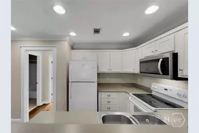 490 Barnett Shoals #817, Athens, GA 30605 - Photo 8