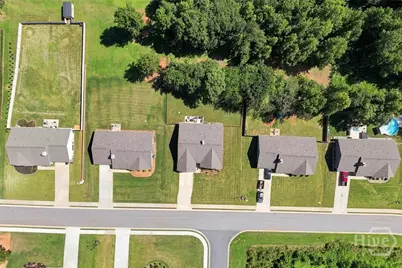276 Kinsley Way, Statham, GA 30666 - Photo 14
