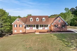 136 Hidden Lake Dr, Hull, GA 30646 - Photo 4