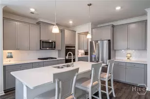 2062 Brookside Cir, Statham, GA 30666 - Photo 6