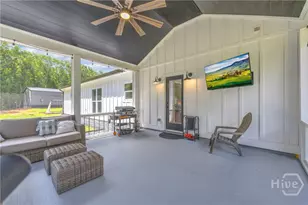 1025 Dewey Rd, Statham, GA 30666 - Photo 32