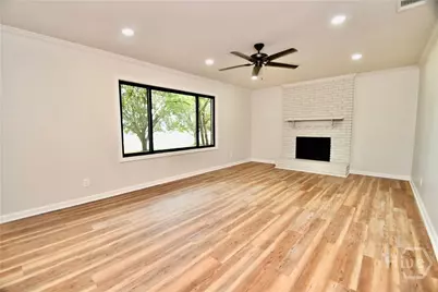 8588 W Hwy 98 West, Commerce, GA 30529 - Photo 10