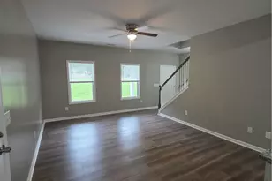 191 Laura Ln, Commerce, GA 30529 - Photo 4