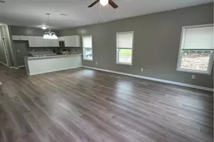 67 Woodbine St, Commerce, GA 30529 - Photo 2