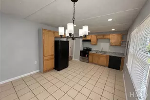 131 Martin Cir, Athens, GA 30601 - Photo 6