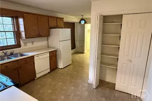 1030 Cherokee Cir, Athens, GA 30606 - Photo 14