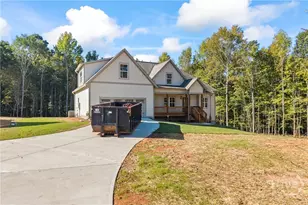 1907 Hoods Mill Rd, Commerce, GA 30529 - Photo 4