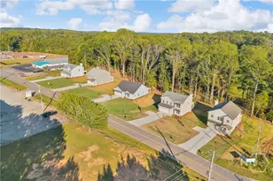 568 Hospital Rd, Commerce, GA 30529 - Photo 4