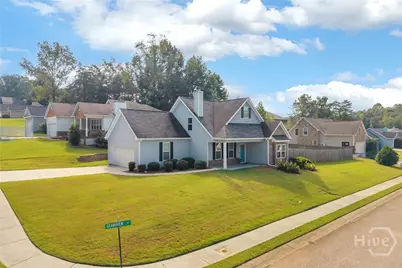 1377 Charleston Avenue, Commerce, GA 30529 - Photo 2