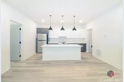 240 Martha Drive #140, Athens, GA 30606 - Photo 4