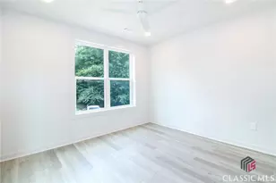 240 Martha Dr, Athens, GA 30606 - Photo 8