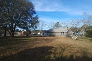 16 Kelly Ln, Hinesville, GA 31313 - Photo 2