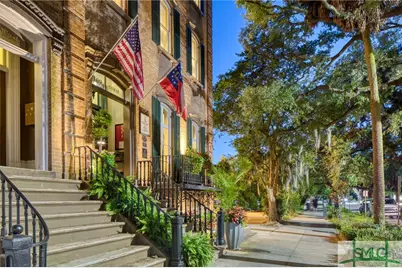 109 W Liberty Street, Savannah, GA 31401 - Photo 4