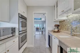1201 B Bay St, Tybee Island, GA 31328 - Photo 10