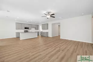 832 Highland Cir, Richmond Hill, GA 31324 - Photo 10