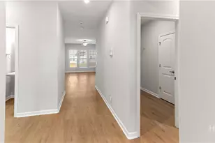 108 Peabody St, Savannah, GA 31407 - Photo 4