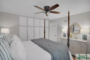 110 E 65th St, Savannah, GA 31405 - Photo 24