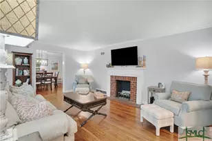 110 E 65th St, Savannah, GA 31405 - Photo 6