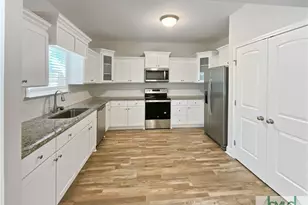 1225 Market St, Darien, GA 31305 - Photo 2