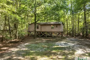 628 Riverside Dr, Claxton, GA 30417 - Photo 10