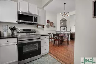 621 E Broad St, Savannah, GA 31401 - Photo 20