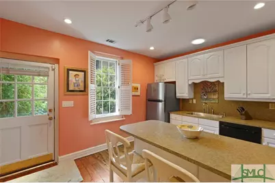 409 E Jones Street, Savannah, GA 31401 - Photo 14