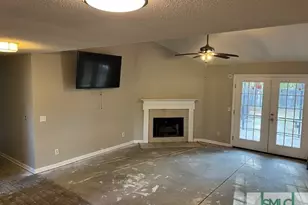 327 River Bend Dr, Midway, GA 31320 - Photo 10