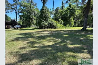 8518 Whitefield Avenue, Savannah, GA 31406 - Photo 2