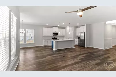 182 Glendale Circle, Richmond Hill, GA 31324 - Photo 6