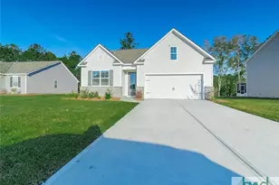 365 Hogan Dr, Richmond Hill, GA 31324 - Photo 2
