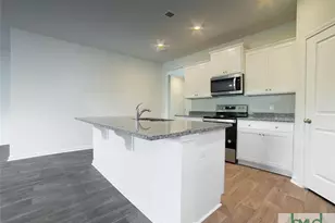 365 Hogan Dr, Richmond Hill, GA 31324 - Photo 6