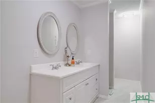 1844 Cokesbury Dr, Savannah, GA 31406 - Photo 10