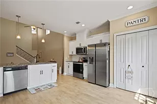 806 Fairview Cir, Hinesville, GA 31313 - Photo 10