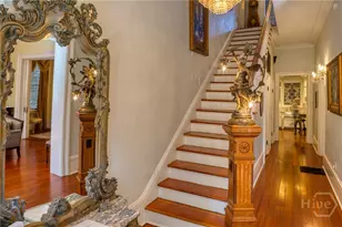 14 E Taylor St, Savannah, GA 31401 - Photo 4