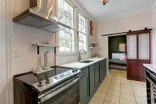 123 W Park Ave, Savannah, GA 31401 - Photo 20