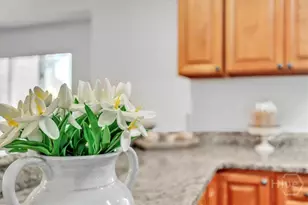 3005 River Dr, Savannah, GA 31404 - Photo 10