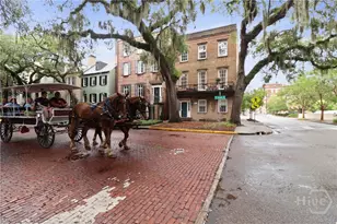 24 E Jones St, Savannah, GA 31401 - Photo 6