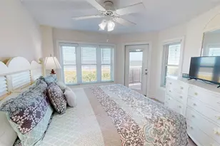 1609 Strand Ave, Tybee Island, GA 31328 - Photo 10