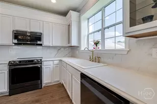 8 Bushwood Dr, Savannah, GA 31407 - Photo 20