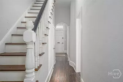302 E 35th Street, Savannah, GA 31401 - Photo 14