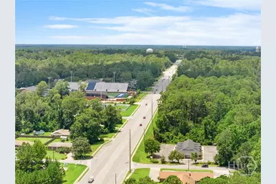202 E General Stewart Way, Hinesville, GA 31313 - Photo 36