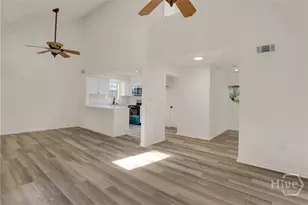 511 Pointe N Dr, Savannah, GA 31410 - Photo 14