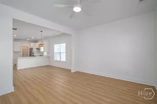 1205 E Bolton St, Savannah, GA 31404 - Photo 4