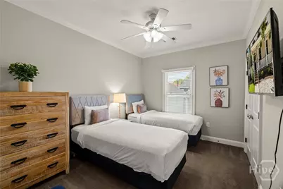 409 E Park Avenue, Savannah, GA 31401 - Photo 22