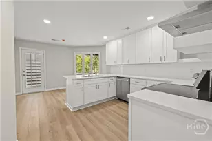 110 Willeford Dr, Savannah, GA 31411 - Photo 18