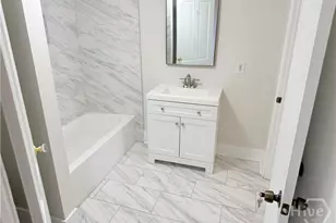 737 E 37th St, Savannah, GA 31401 - Photo 12