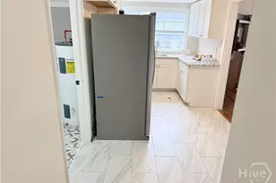 737 E 37th St, Savannah, GA 31401 - Photo 16