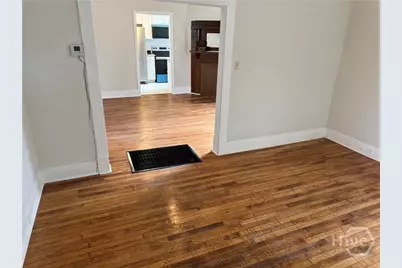 737 E 37th Street, Savannah, GA 31401 - Photo 4