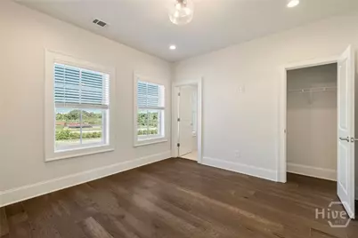 416 Upper East Avenue, Savannah, GA 31401 - Photo 32